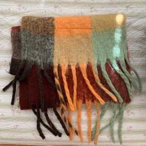 Oversized Plaid Scarf